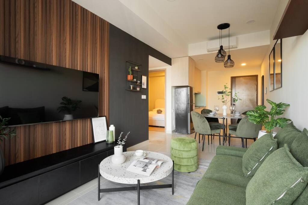 Appartement Saigon Staycation, 2brs+1wc, D1, View Bitexco *